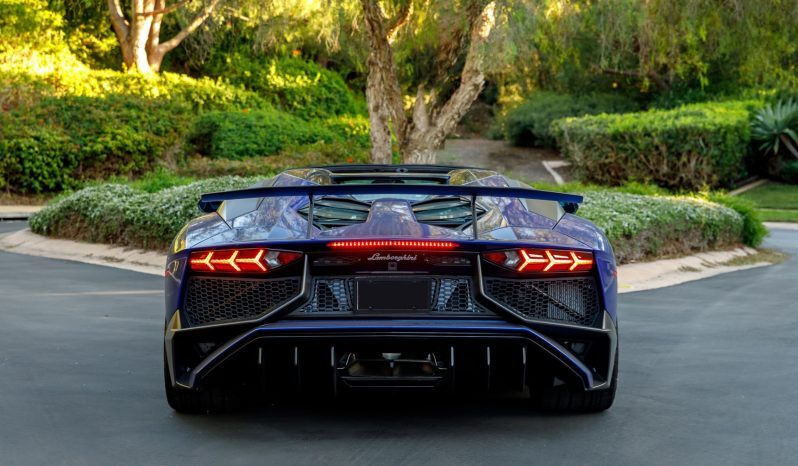 2017 Lamborghini Aventador LP 750-4 SV full