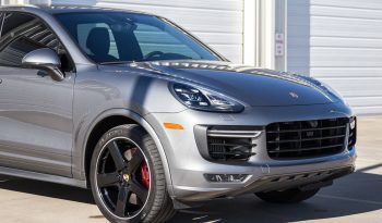 2018 Porsche Cayenne GTS full