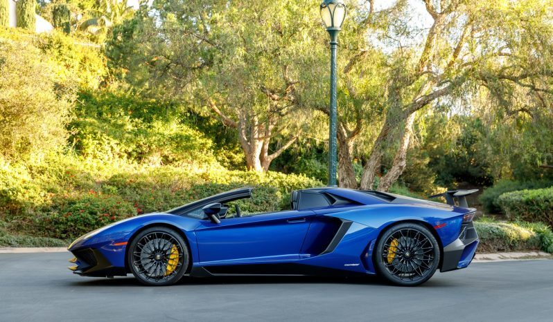 2017 Lamborghini Aventador LP 750-4 SV full