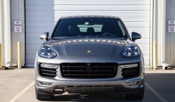 2018 Porsche Cayenne GTS full