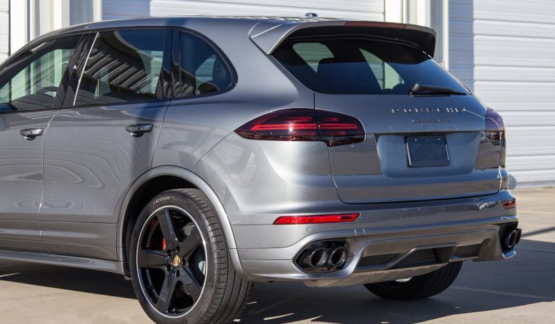 2018 Porsche Cayenne GTS full