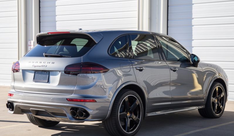 2018 Porsche Cayenne GTS full