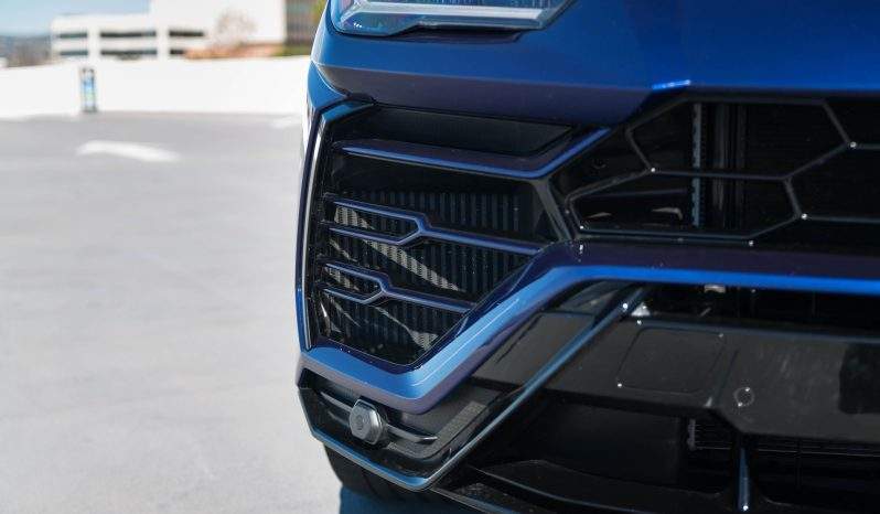 2021 Lamborghini Urus full