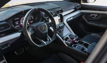 2021 Lamborghini Urus full