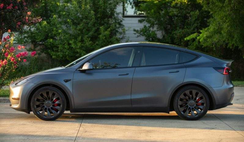 2023 Tesla Model Y Performance AWD full